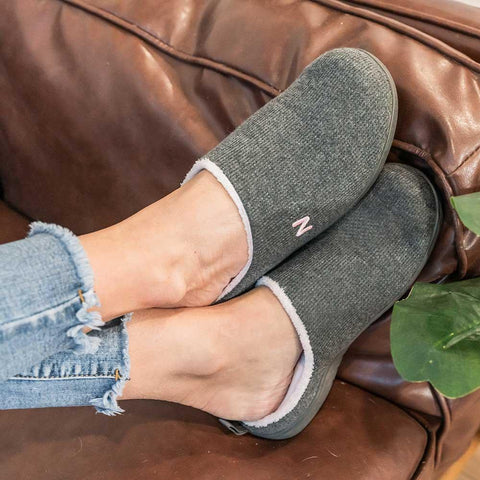 Slippers with Comfort Foot Support - InterAktivWear